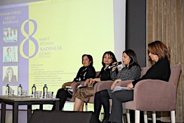 İlham Veren Güçlü Kadınlar Konulu Panel